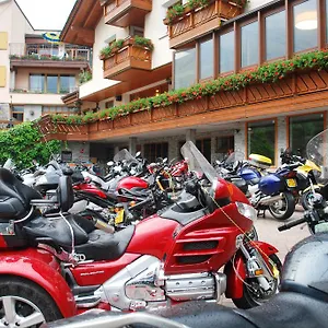 Hotel Alps Oriental Wellness, Campodolcino
